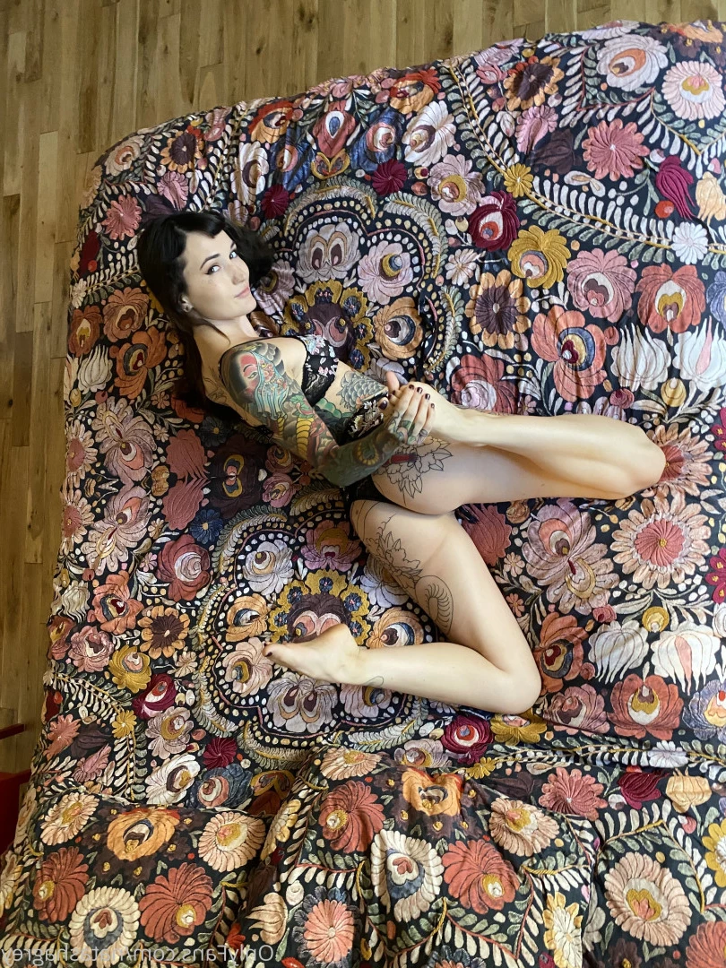 Hellcat Nat *ฅ^•ﻌ•^ฅ* [ hellcat_nat ] Onlyfans leaked photo 8967354 on Hotleaks.tv