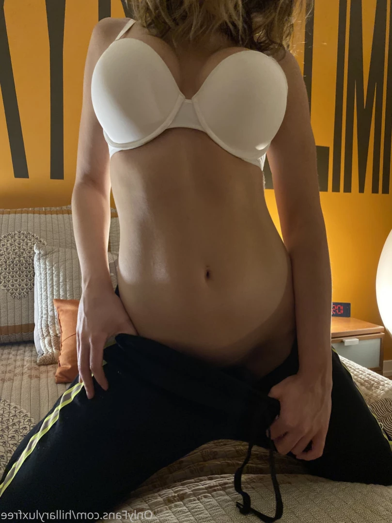 Hillary Lux [ hillaryluxfree ] Onlyfans leaked photo 13257542 on Hotleaks.tv
