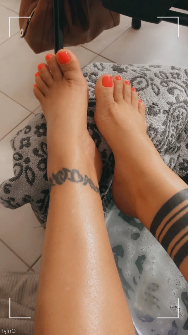 Queen Tots [ hottotrottots ] Onlyfans leaked photo 8462835 on Hotleaks.tv