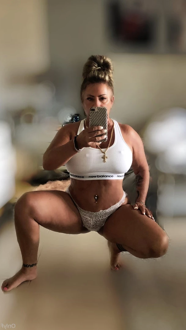 Queen Tots [ hottotrottots ] Onlyfans leaked photo 8463703 on Hotleaks.tv