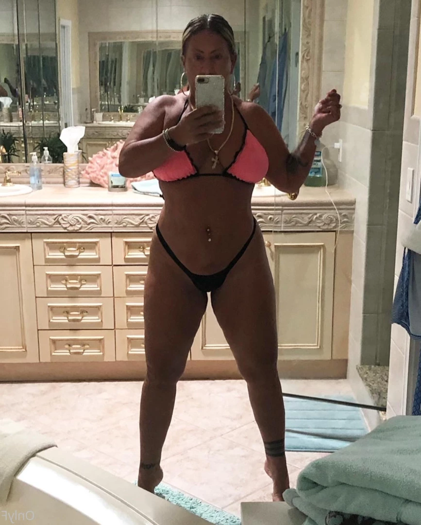 Queen Tots [ hottotrottots ] Onlyfans leaked photo 8464103 on Hotleaks.tv