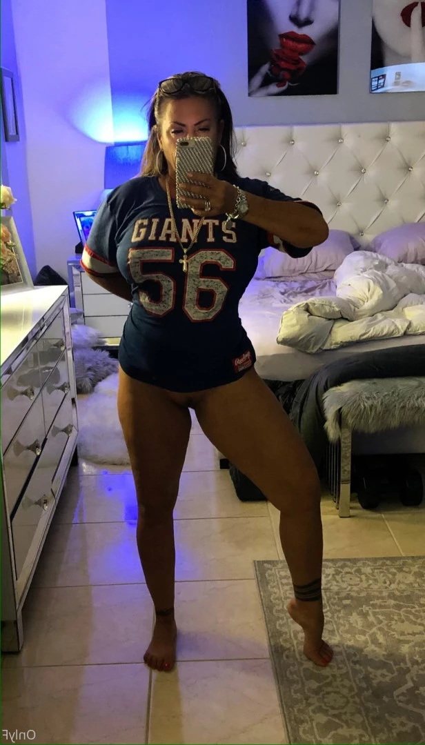 Queen Tots [ hottotrottots ] Onlyfans leaked photo 8467086 on Hotleaks.tv