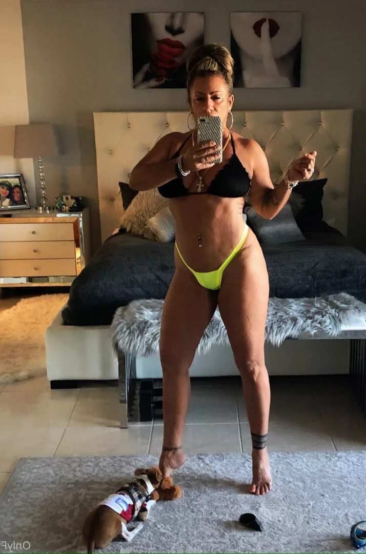 Queen Tots [ hottotrottots ] Onlyfans leaked photo 8469356 on Hotleaks.tv