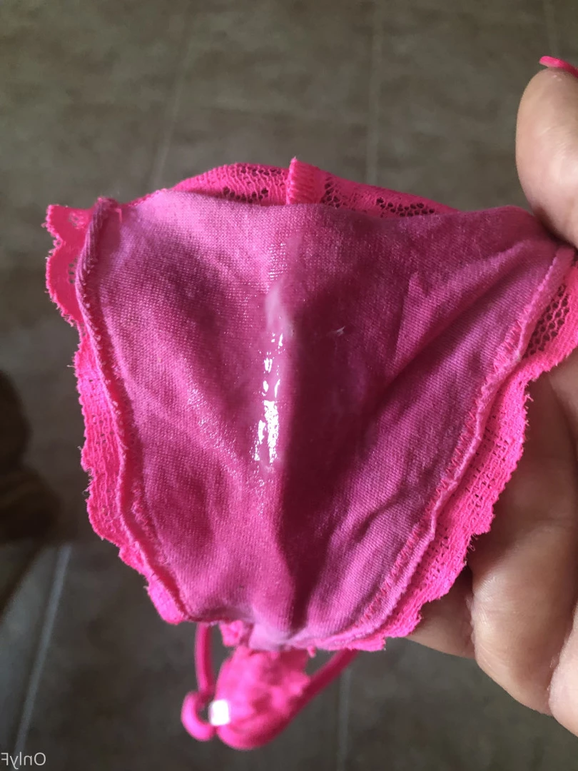 Queen Tots [ hottotrottots ] Onlyfans leaked photo 8469373 on Hotleaks.tv