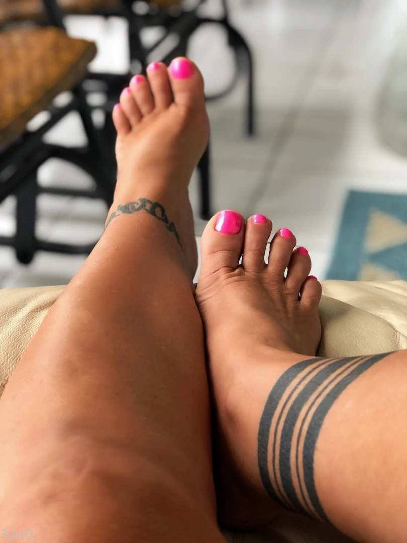 Queen Tots [ hottotrottots ] Onlyfans leaked photo 8469777 on Hotleaks.tv