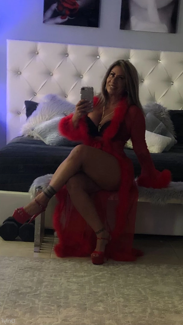 Queen Tots [ hottotrottots ] Onlyfans leaked photo 8470951 on Hotleaks.tv