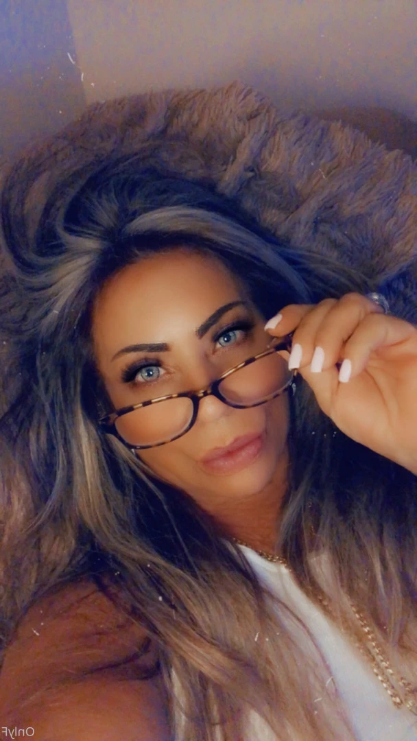 Queen Tots [ hottotrottots ] Onlyfans leaked photo 8471408 on Hotleaks.tv