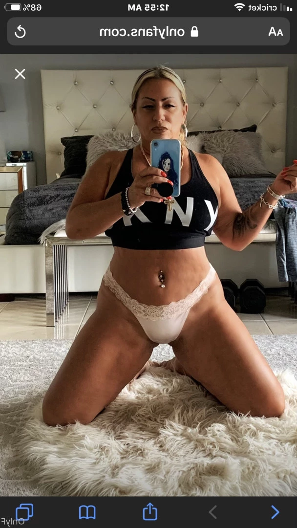 Queen Tots [ hottotrottots ] Onlyfans leaked photo 8474190 on Hotleaks.tv