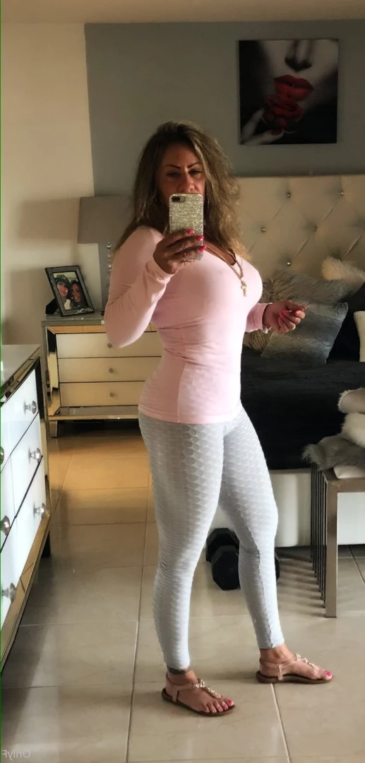 Queen Tots [ hottotrottots ] Onlyfans leaked photo 8474244 on Hotleaks.tv