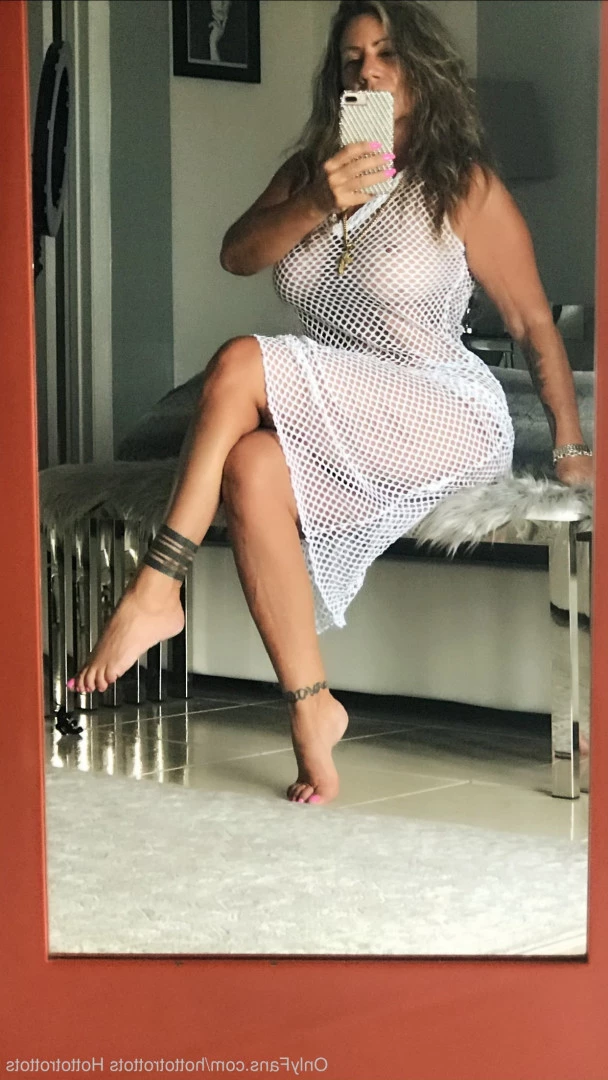 Queen Tots [ hottotrottots ] Onlyfans leaked photo 8475235 on Hotleaks.tv