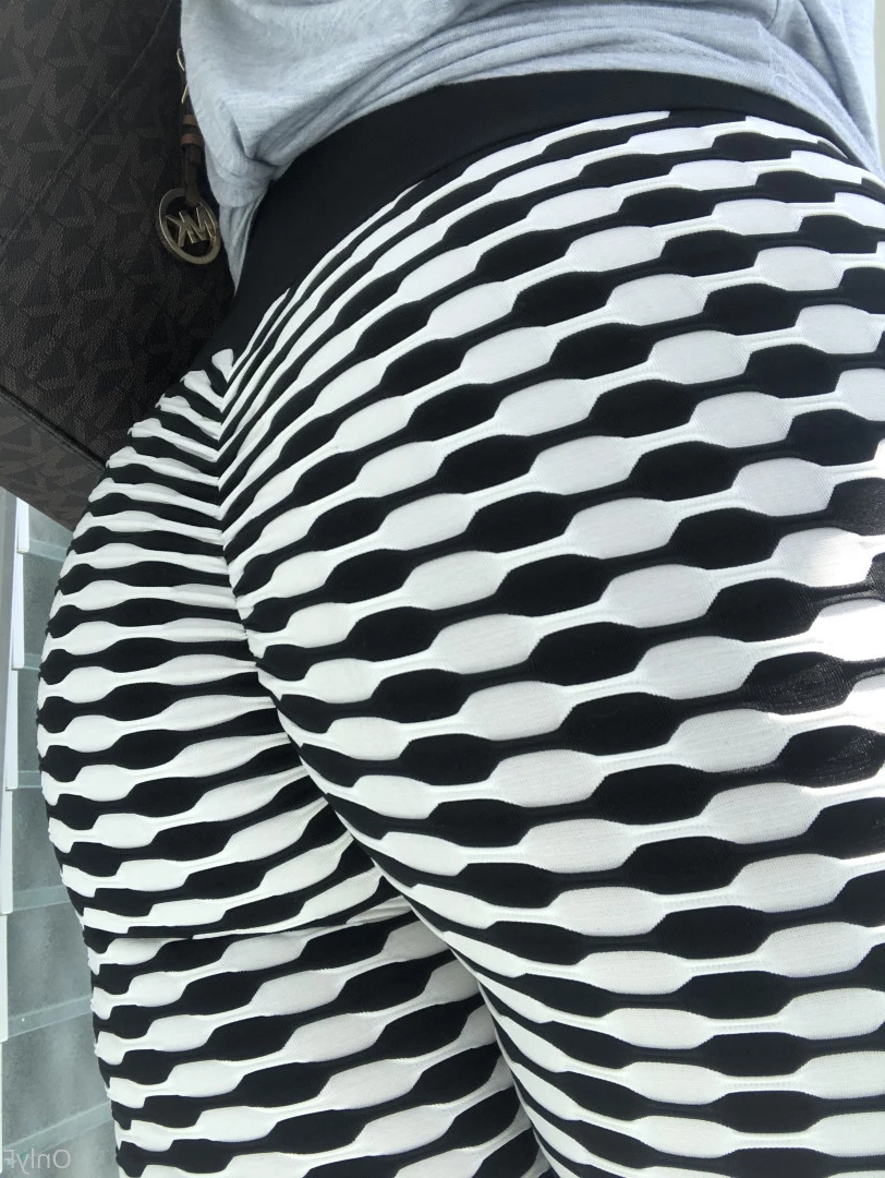 Queen Tots [ hottotrottots ] Onlyfans leaked photo 8476146 on Hotleaks.tv