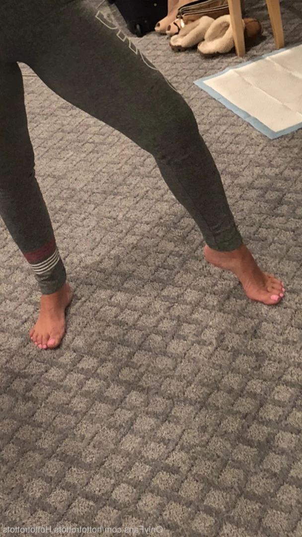 Queen Tots [ hottotrottots ] Onlyfans leaked photo 8476990 on Hotleaks.tv