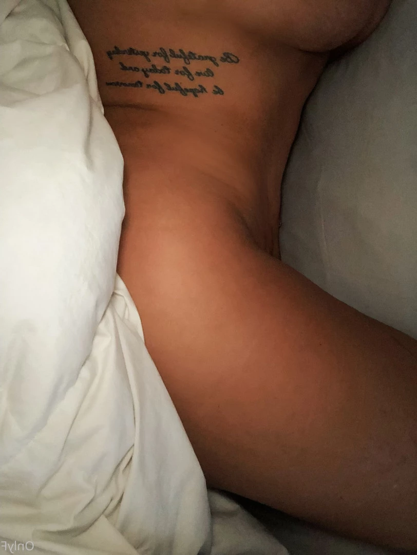 Queen Tots [ hottotrottots ] Onlyfans leaked photo 8480018 on Hotleaks.tv