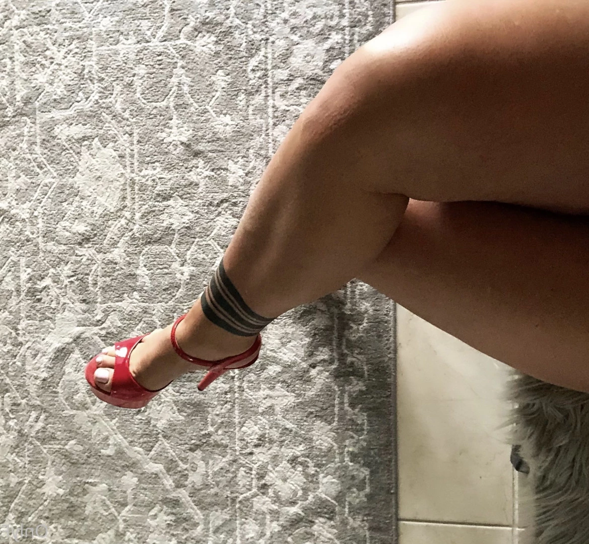 Queen Tots [ hottotrottots ] Onlyfans leaked photo 8480516 on Hotleaks.tv