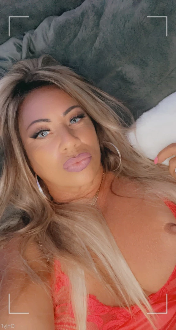 Queen Tots [ hottotrottots ] Onlyfans leaked photo 8481951 on Hotleaks.tv