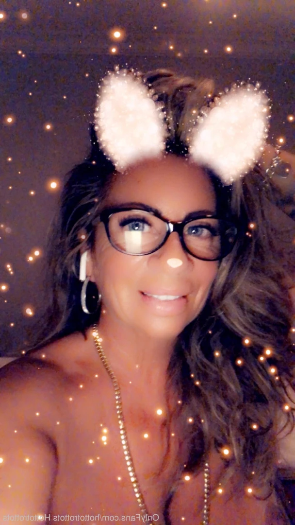 Queen Tots [ hottotrottots ] Onlyfans leaked photo 8482060 on Hotleaks.tv