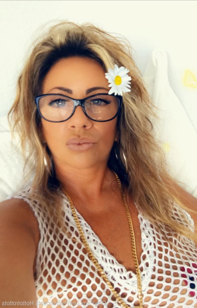 Queen Tots [ hottotrottots ] Onlyfans leaked photo 8482957 on Hotleaks.tv
