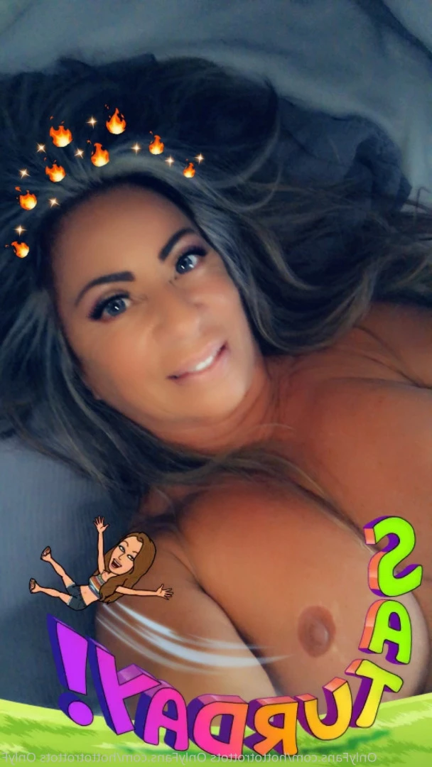 Queen Tots [ hottotrottots ] Onlyfans leaked photo 8483565 on Hotleaks.tv