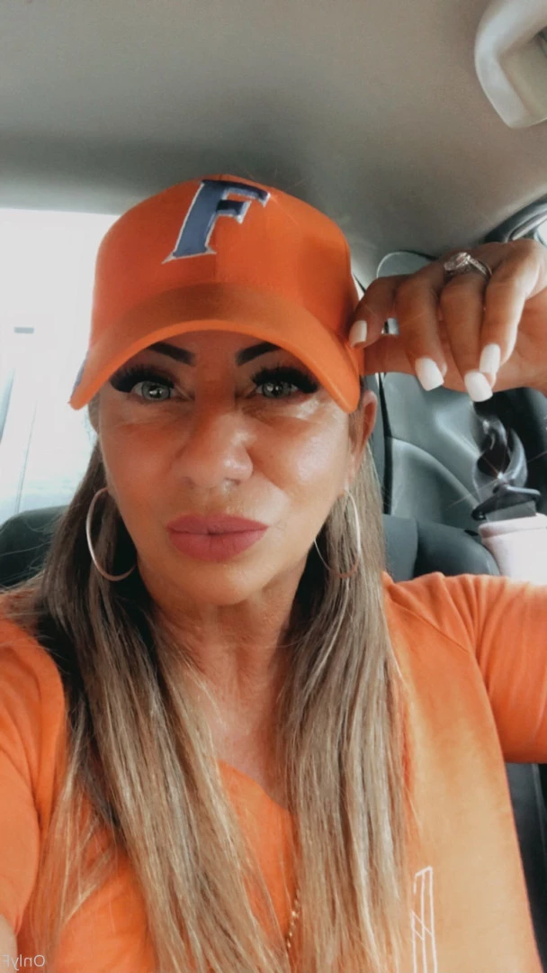 Queen Tots [ hottotrottots ] Onlyfans leaked photo 8486327 on Hotleaks.tv