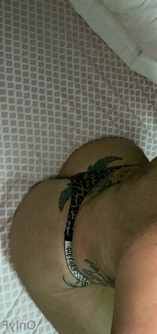 Queen Tots [ hottotrottots ] Onlyfans leaked photo 8491721 on Hotleaks.tv