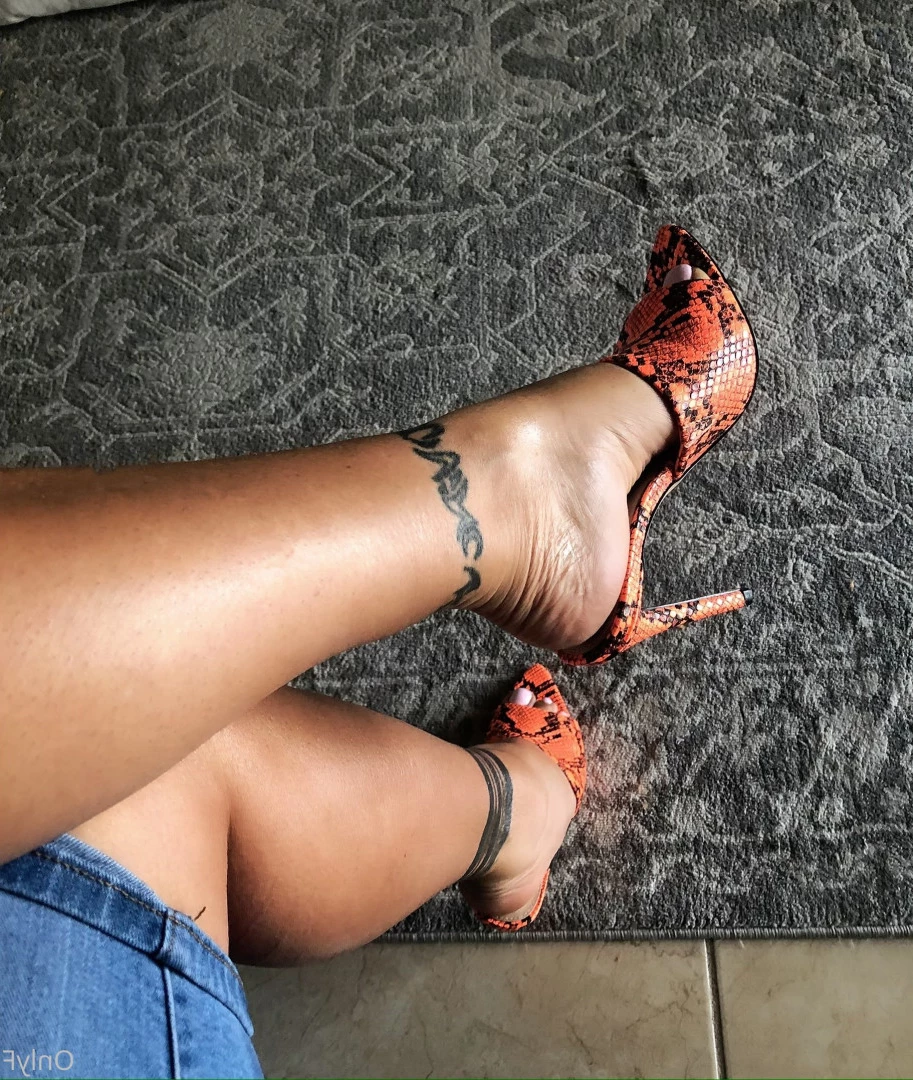 Queen Tots [ hottotrottots ] Onlyfans leaked photo 8494589 on Hotleaks.tv