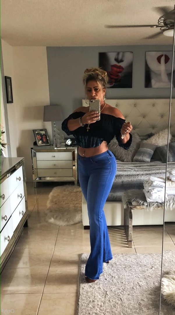 Queen Tots [ hottotrottots ] Onlyfans leaked photo 8495312 on Hotleaks.tv
