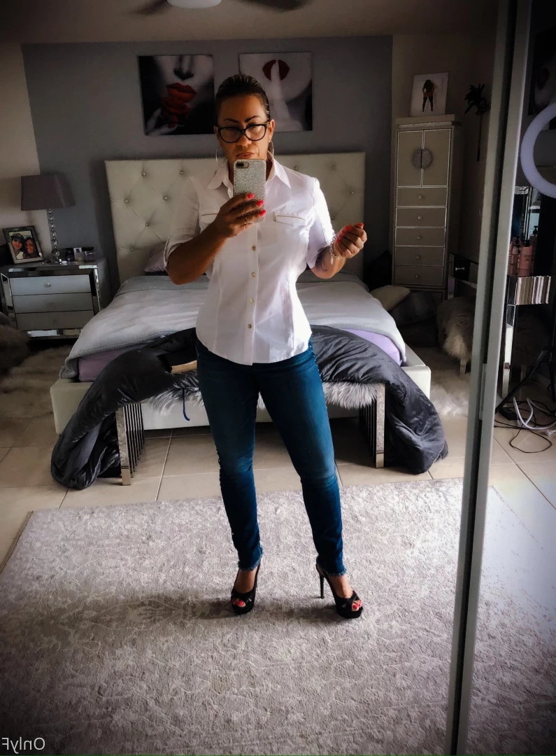 Queen Tots [ hottotrottots ] Onlyfans leaked photo 8495920 on Hotleaks.tv