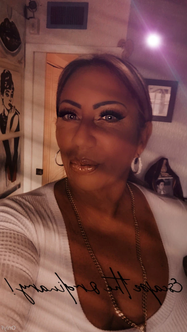 Queen Tots [ hottotrottots ] Onlyfans leaked photo 8496270 on Hotleaks.tv