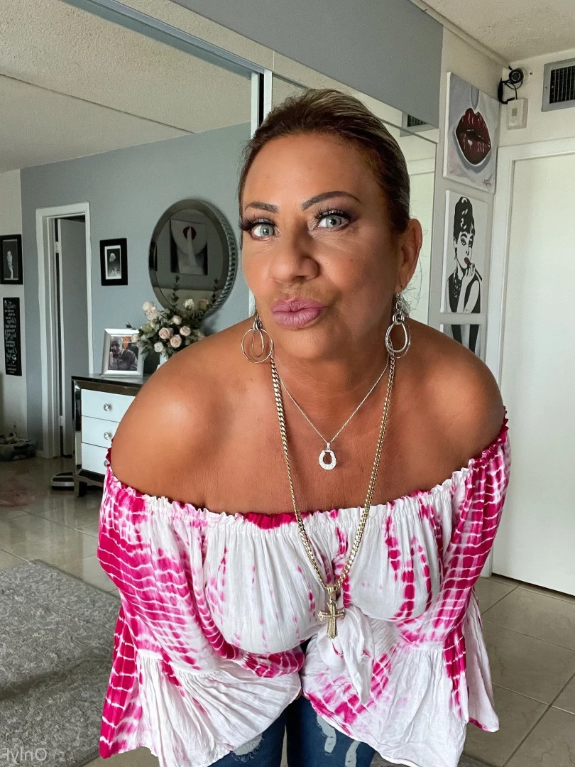 Queen Tots [ hottotrottots ] Onlyfans leaked photo 8496820 on Hotleaks.tv