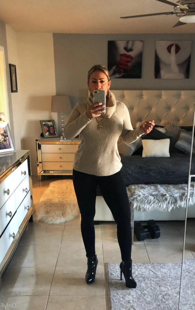 Queen Tots [ hottotrottots ] Onlyfans leaked photo 8498108 on Hotleaks.tv