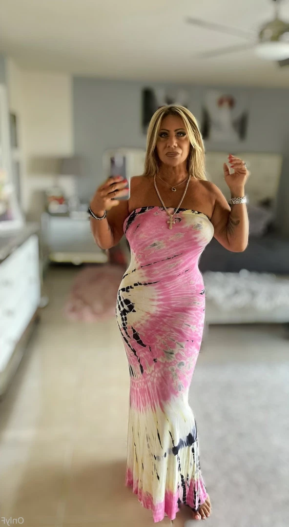 Queen Tots [ hottotrottots ] Onlyfans leaked photo 8498662 on Hotleaks.tv