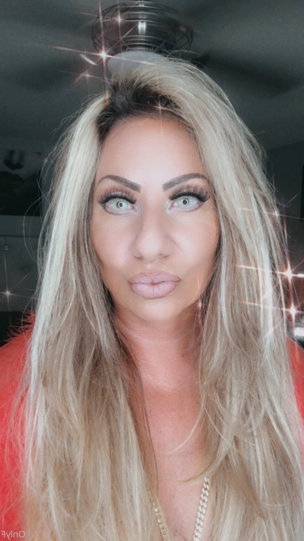 Queen Tots [ hottotrottots ] Onlyfans leaked photo 8500875 on Hotleaks.tv