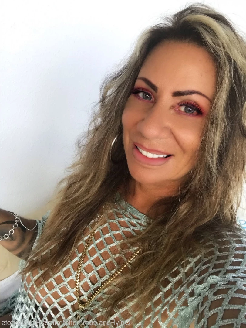 Queen Tots [ hottotrottots ] Onlyfans leaked photo 8501111 on Hotleaks.tv