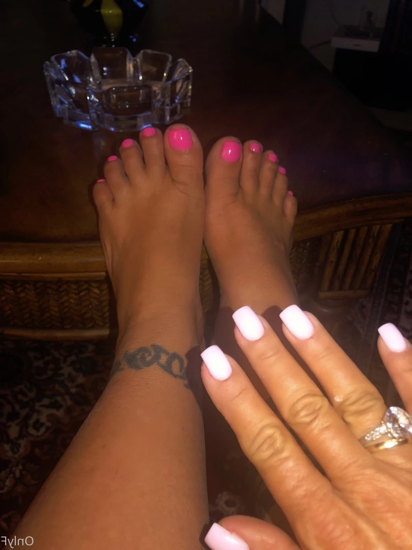 Queen Tots [ hottotrottots ] Onlyfans leaked photo 8501225 on Hotleaks.tv