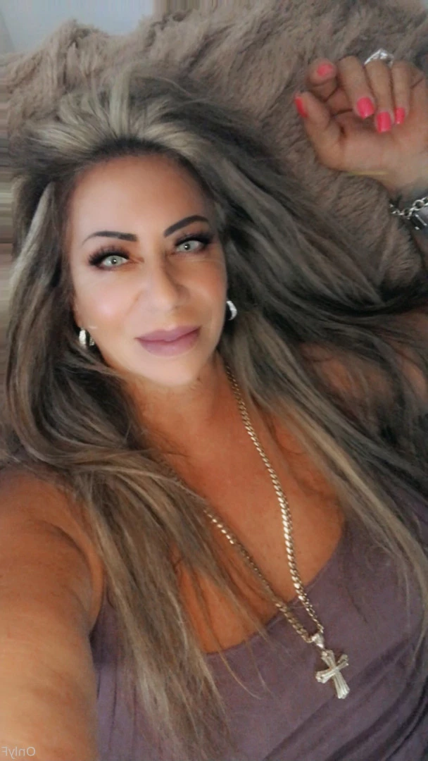 Queen Tots [ hottotrottots ] Onlyfans leaked photo 8501548 on Hotleaks.tv