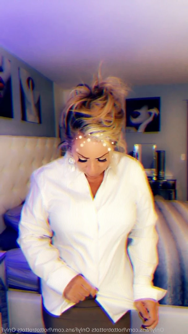 Queen Tots [ hottotrottots ] Onlyfans leaked photo 8501879 on Hotleaks.tv