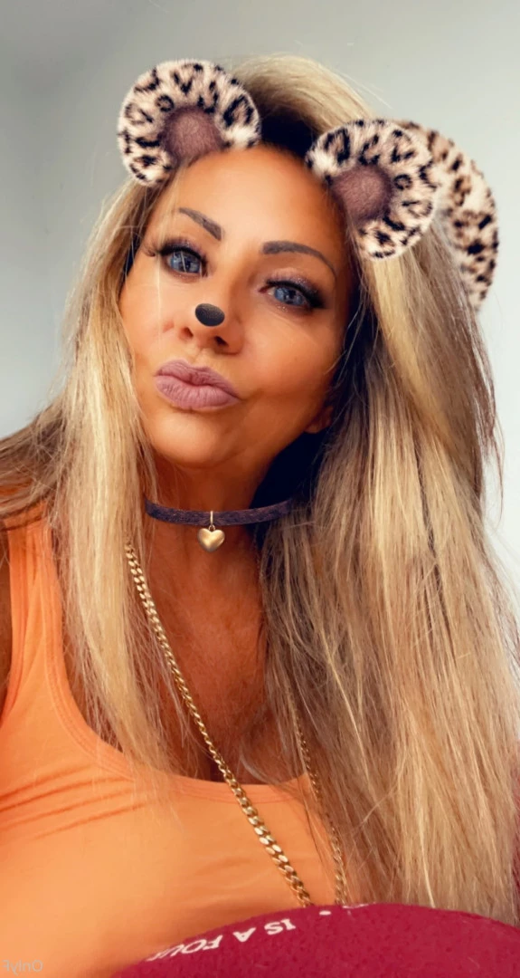 Queen Tots [ hottotrottots ] Onlyfans leaked photo 8503417 on Hotleaks.tv