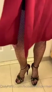 Hotwife4oldmen [ hotwife4oldermen ] Onlyfans leaked video 18206416 on Hotleaks.tv