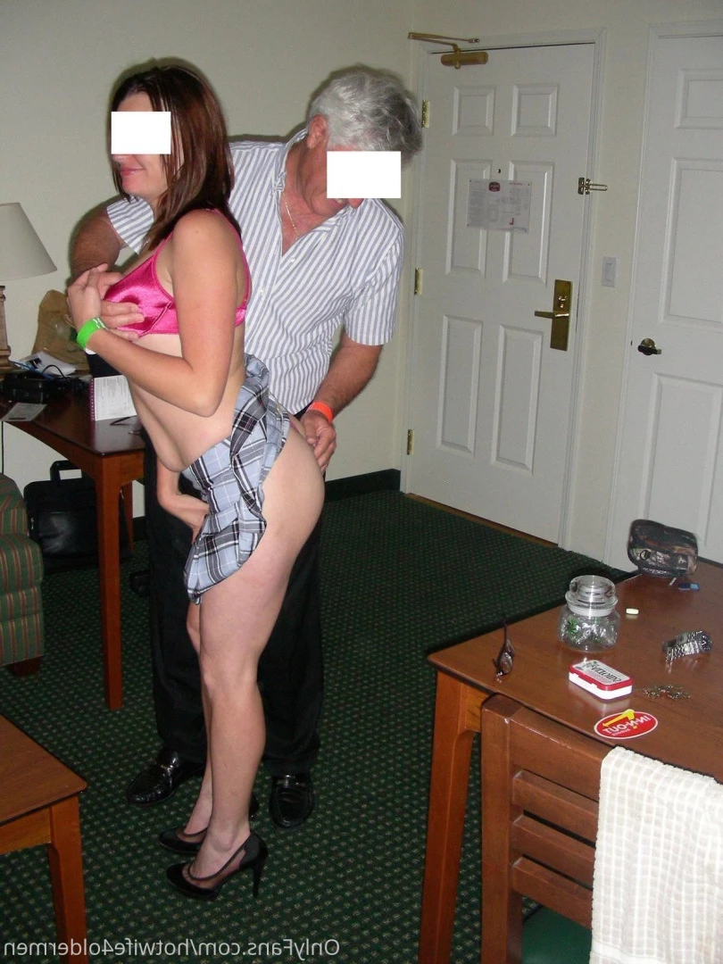 Hotwife4oldmen [ hotwife4oldermen ] Onlyfans leaked photo 8510027 on Hotleaks.tv