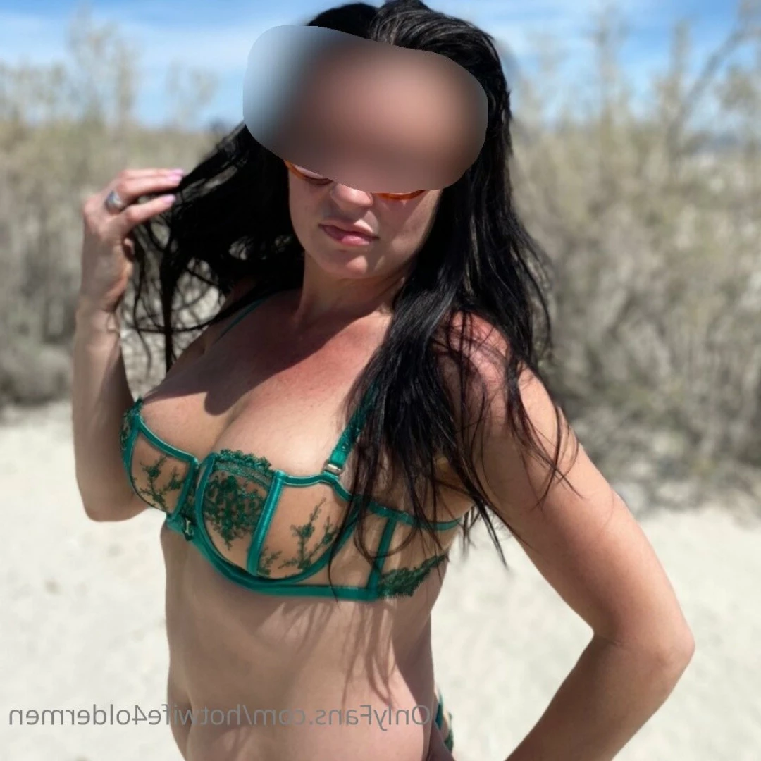 Hotwife4oldmen [ hotwife4oldermen ] Onlyfans leaked photo 8515760 on Hotleaks.tv