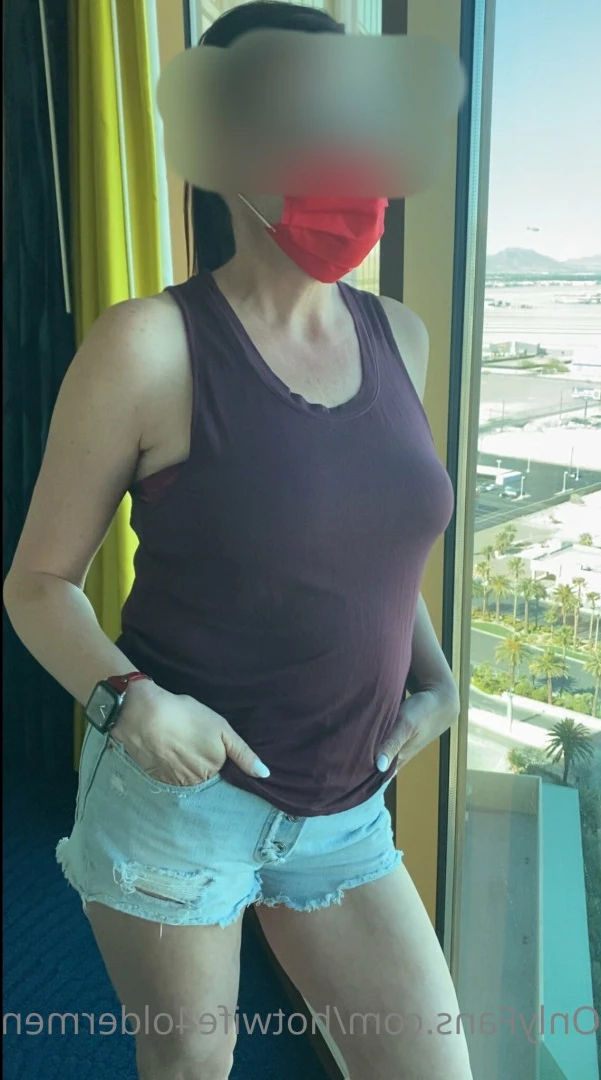 Hotwife4oldmen [ hotwife4oldermen ] Onlyfans leaked photo 8518919 on Hotleaks.tv