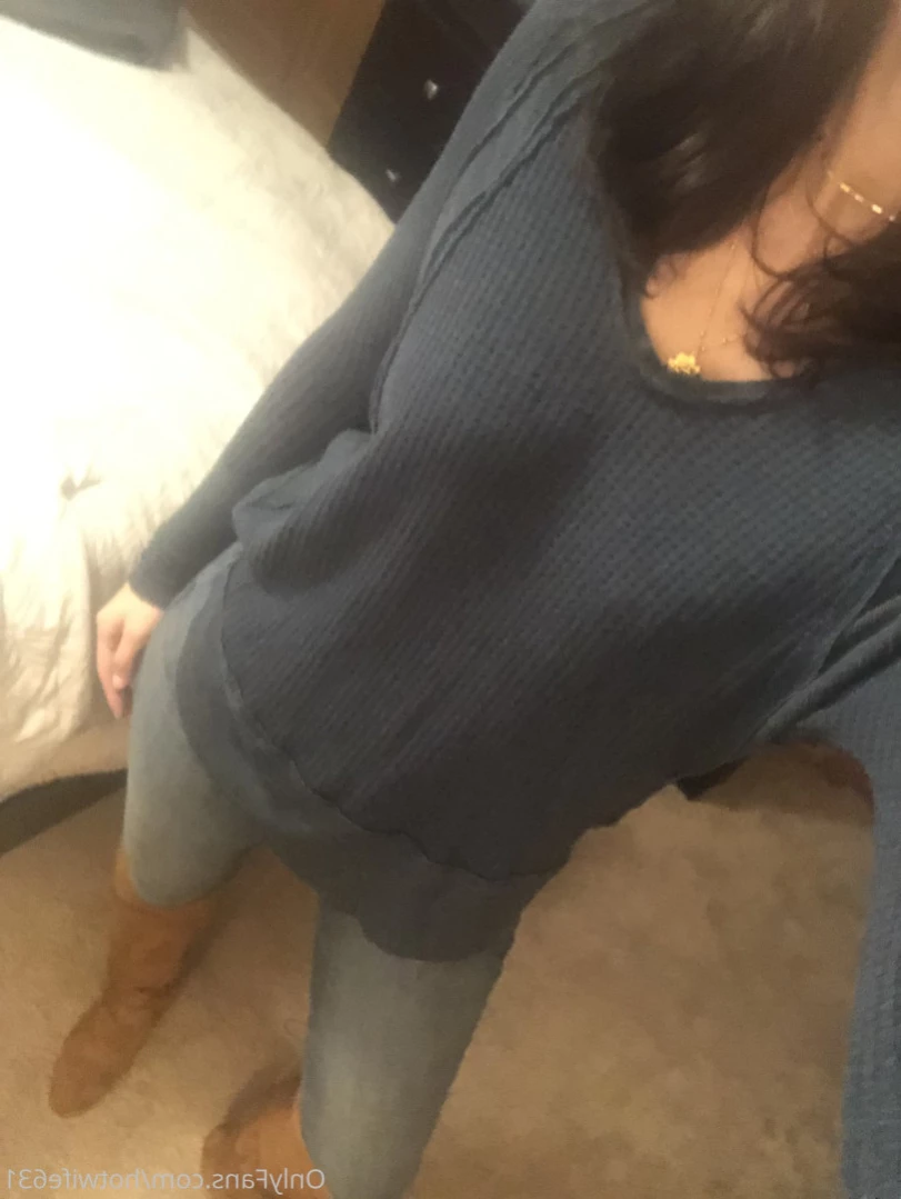 hotwife631 Onlyfans leaked photo 13347304 on Hotleaks.tv