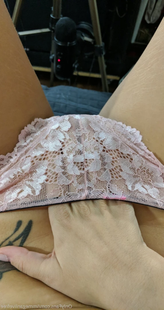 ImMeganLive Free [ immeganlivefree ] Onlyfans leaked photo 15362564 on Hotleaks.tv
