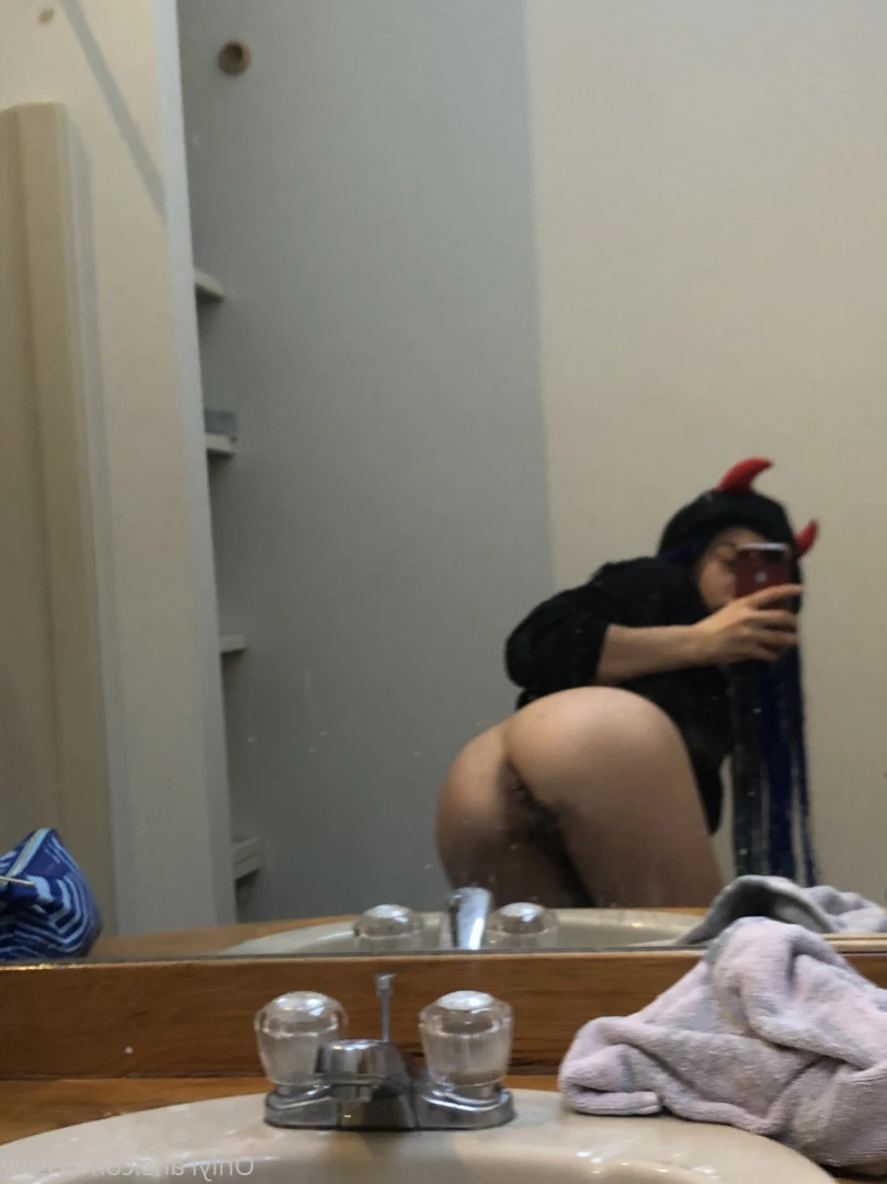 irisivy Onlyfans leaked photo 13213957 on Hotleaks.tv