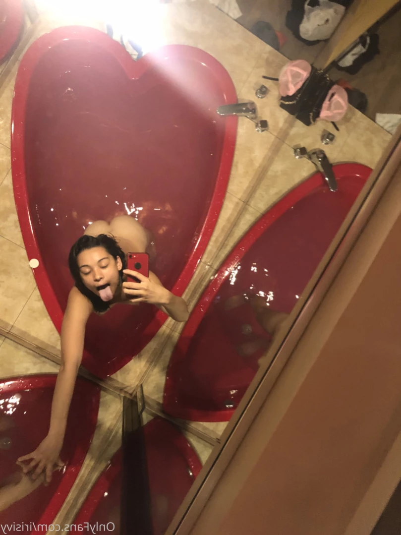 irisivy Onlyfans leaked photo 13214515 on Hotleaks.tv