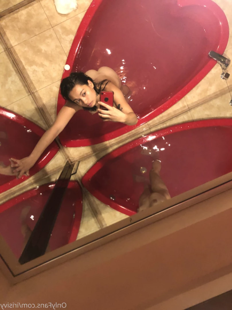 irisivy Onlyfans leaked photo 13228956 on Hotleaks.tv