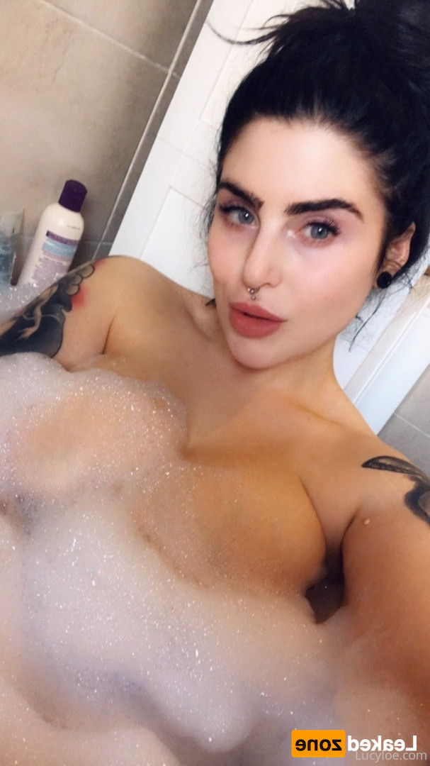 FAT ASS THROAT GOAT ™️ [ lucyloe ] Onlyfans leaked photo 16537360 on Hotleaks.tv