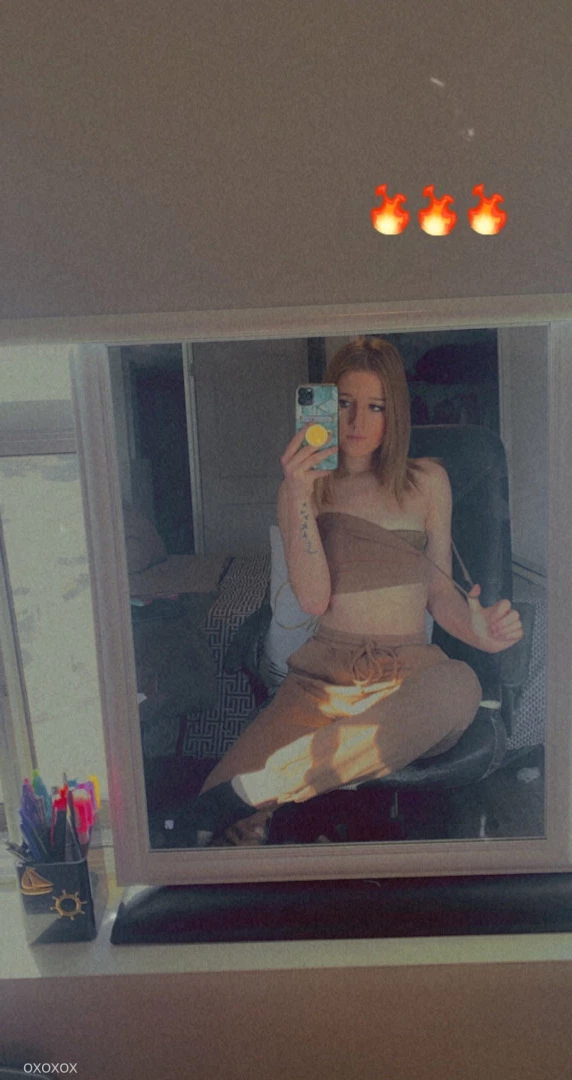 Jasmine Chillers 💋 𝑻𝑶𝑷  𝟮% [ jasminebabbyy ] Onlyfans leaked photo 8508795 on Hotleaks.tv