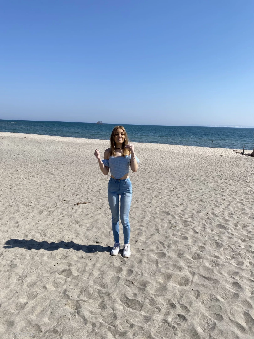 Jasmine Chillers 💋 𝑻𝑶𝑷  𝟮% [ jasminebabbyy ] Onlyfans leaked photo 8510989 on Hotleaks.tv