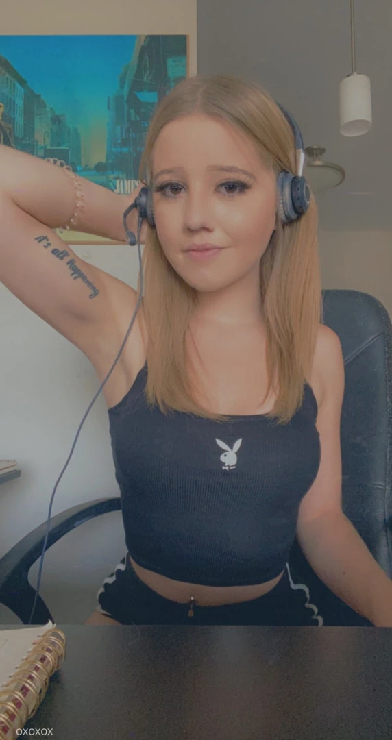 Jasmine Chillers 💋 𝑻𝑶𝑷  𝟮% [ jasminebabbyy ] Onlyfans leaked photo 8516028 on Hotleaks.tv